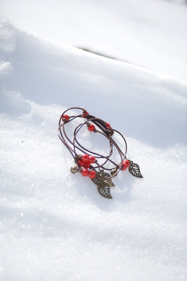 Handcrafted ceramic beads bracelet